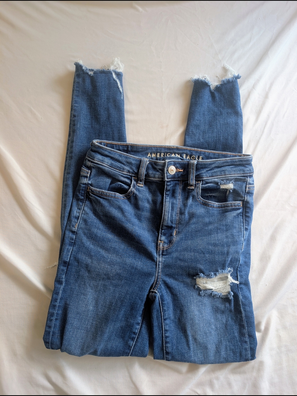 American Eagle Outfitters Women's Distressed Blue High-Rise Skinny Jeans